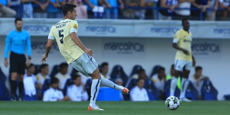 Equipamento de futebol do Porto - alternativo