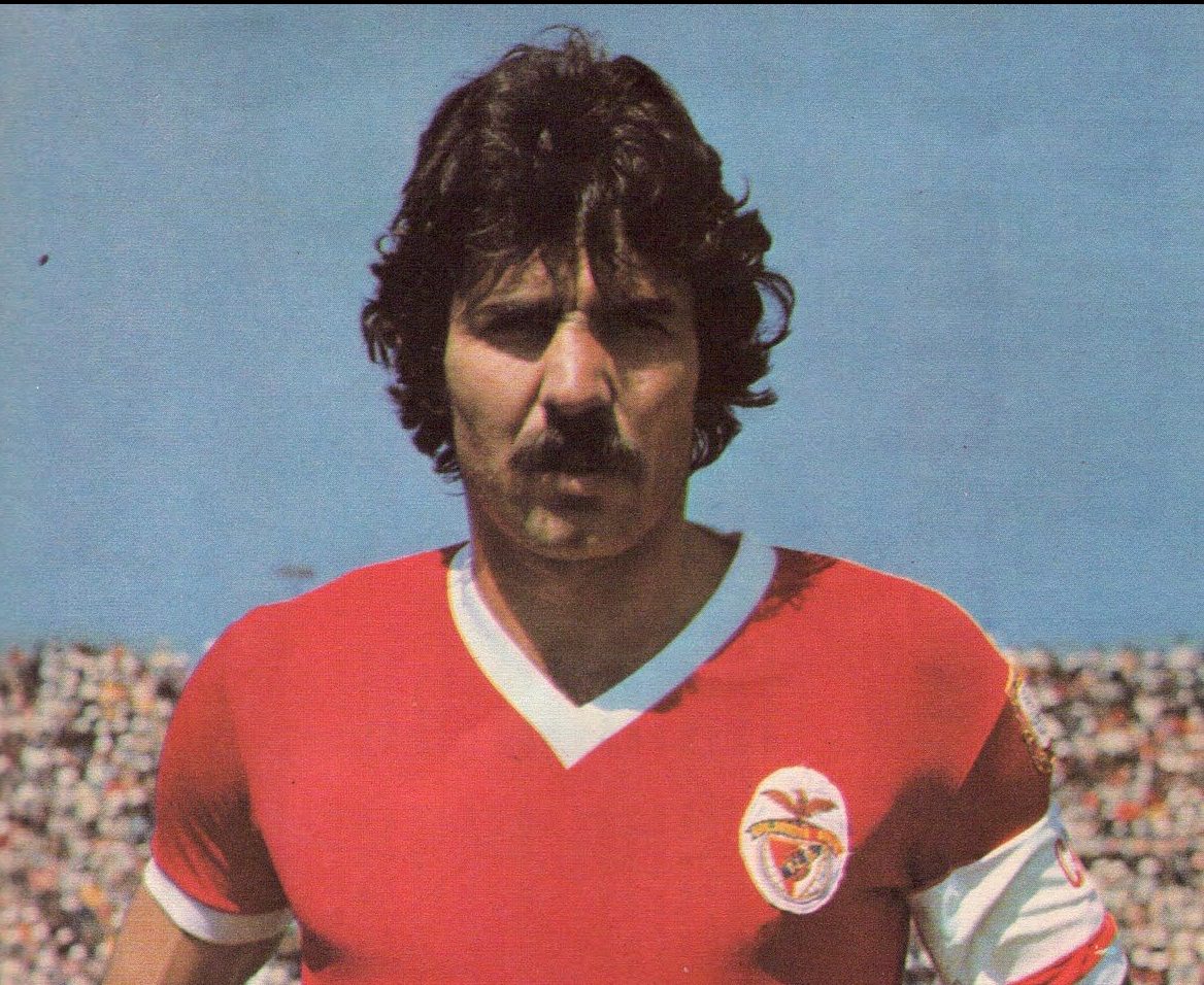 Jogador português Toni