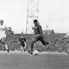 Eusébio no Mundial de 1966 em Inglaterra a rematar