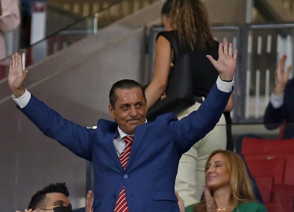 Futre acarinhado no estádio do Atlético de Madrid