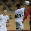 gnabri e Morata dividem uma bola e encontram-se novamente no Mundial 2022